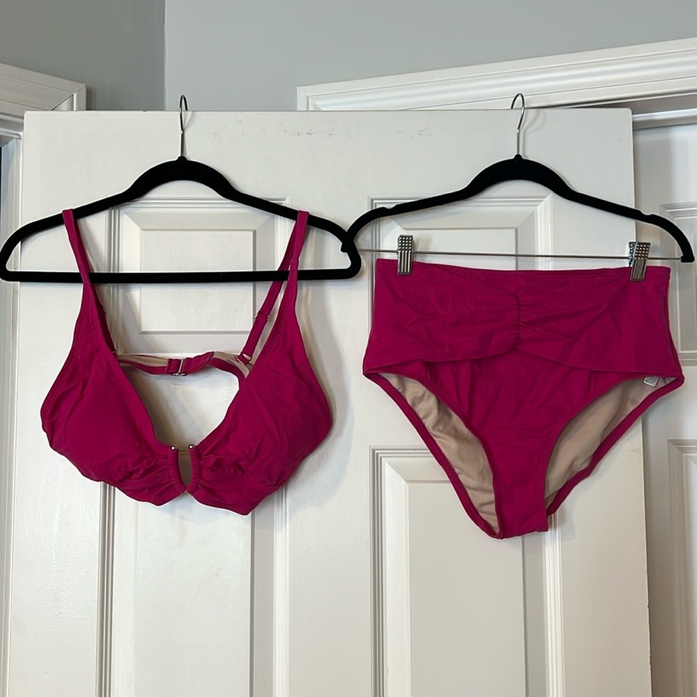 NWT WHBM Bikini in Pomegranate in Size Medium